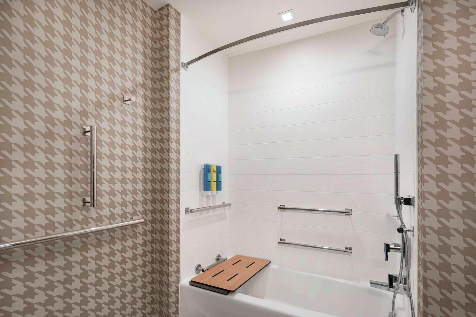 Home2 Suites By Hilton Denver Downtown Convention Center Zewnętrze zdjęcie